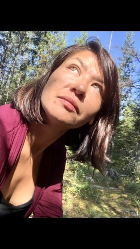 Customer photo review of MOJOSEE Himalaya Brown Colored Contact Lenses