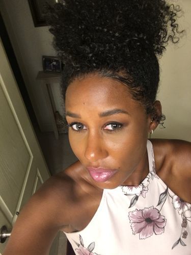 Customer photo review of MOJOSEE Angel Ice Brown Colored Contact Lenses