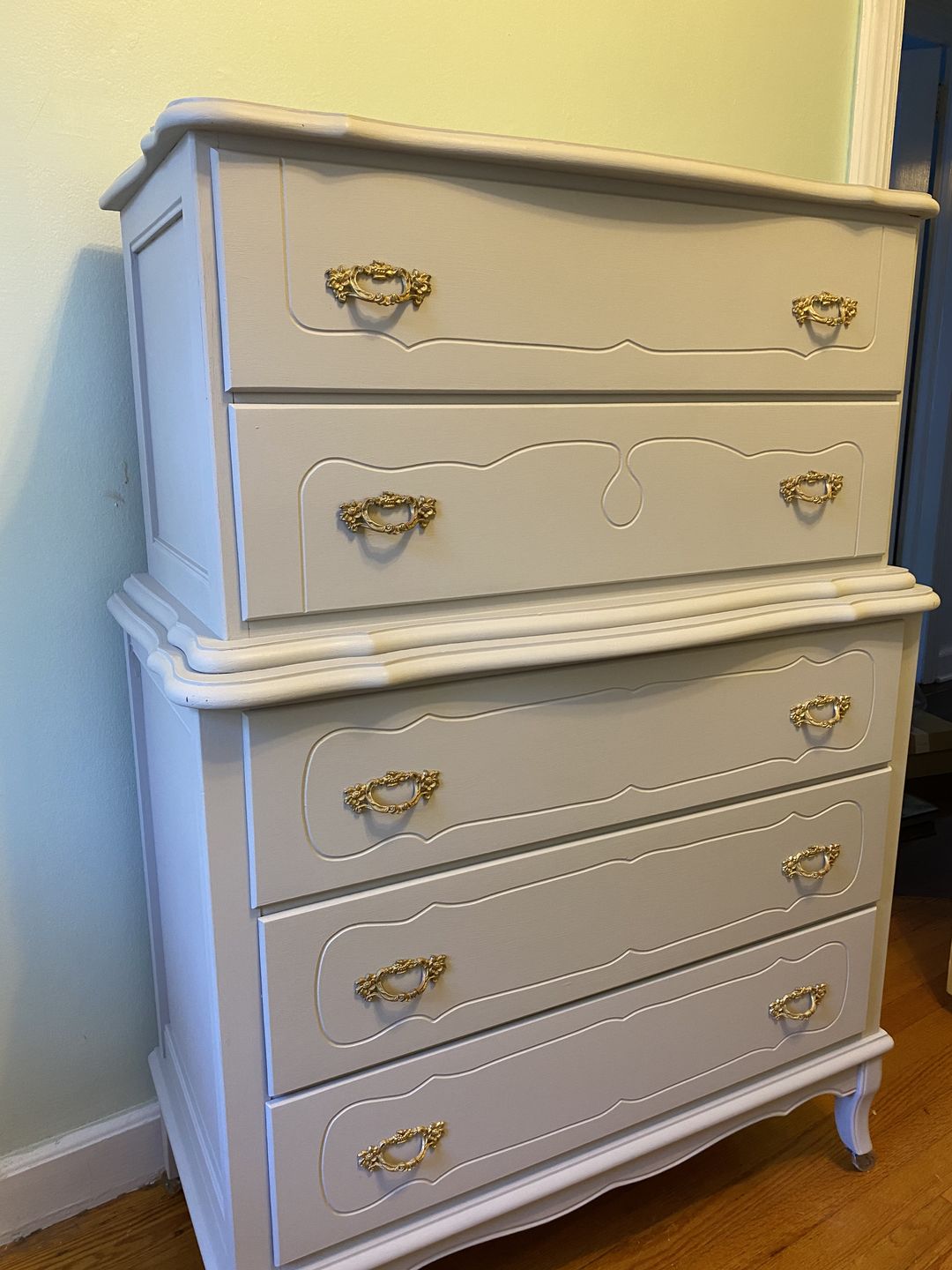 Customer photo review of Luxe Grey - One Step Paint
