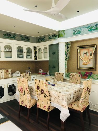 Customer photo review of Magic Universal Chair Cover