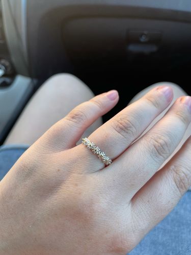 Customer photo review of Daisy Chain Ring