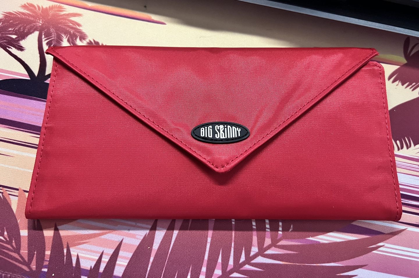 Customer photo review of Slimvelope Red