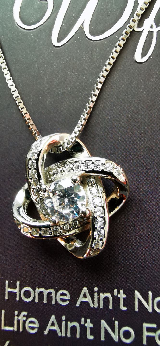 Customer photo review of "To my Wife" - Silver Love knot necklace