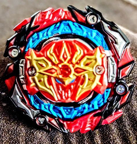 Customer photo review of [BACK ORDER - Shipping OCT 12] Takara Tomy Beyblade BURST B-188 Dynamite Battle Beyblade Dynamite Battle Set