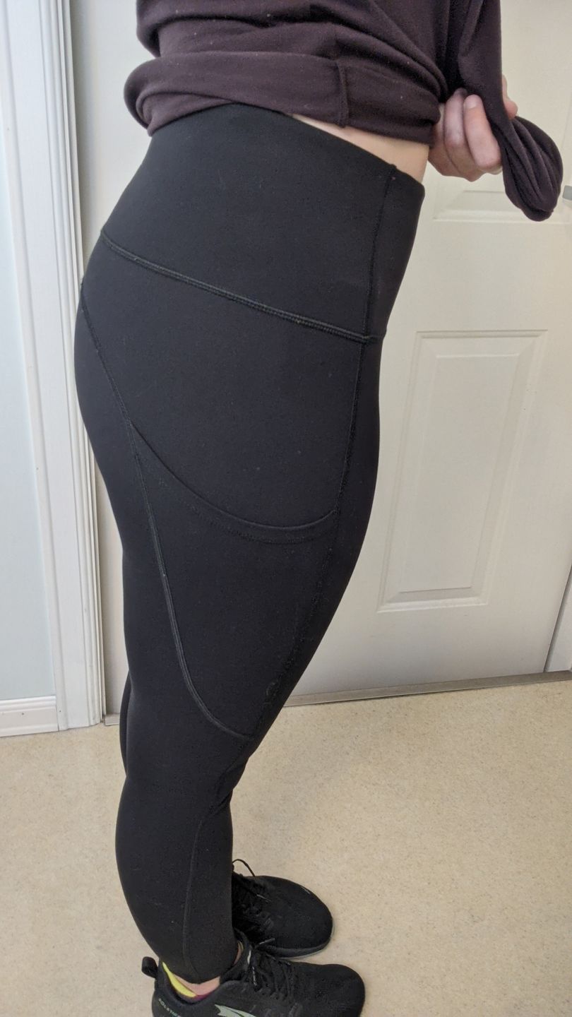 Customer photo review of Focus Exercise Pants - Black | MT LUXE