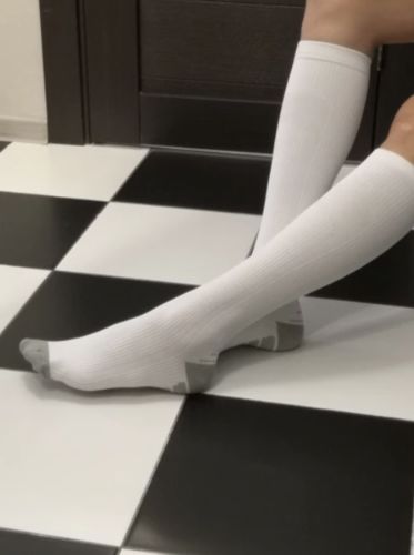 Customer photo review of MinasaMed Kompressionssocken für schmerzfreie Beine & Füße