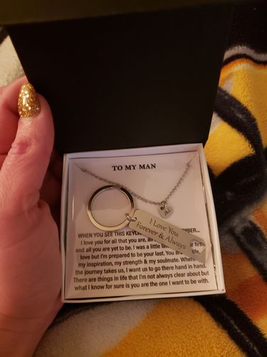 Customer photo review of My Man - When You See This Keychain Always Remember - Keychain and Heart Necklace