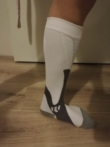 Customer photo review of MinasaMed Kompressionssocken für schmerzfreie Beine & Füße