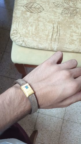 Customer photo review of Gold Stability Bracelet