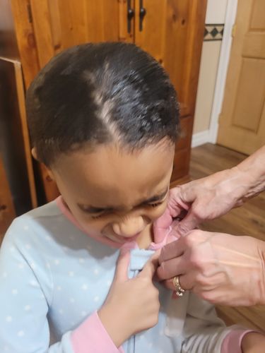 Customer photo review of Kid's Super healthy Hair kit
