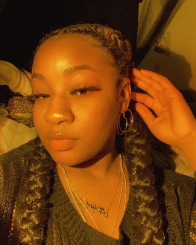 Customer photo review of Classic Crown Name Necklace