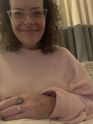 Customer photo review of Madge Thermal Sweatshirt - Rose Gold