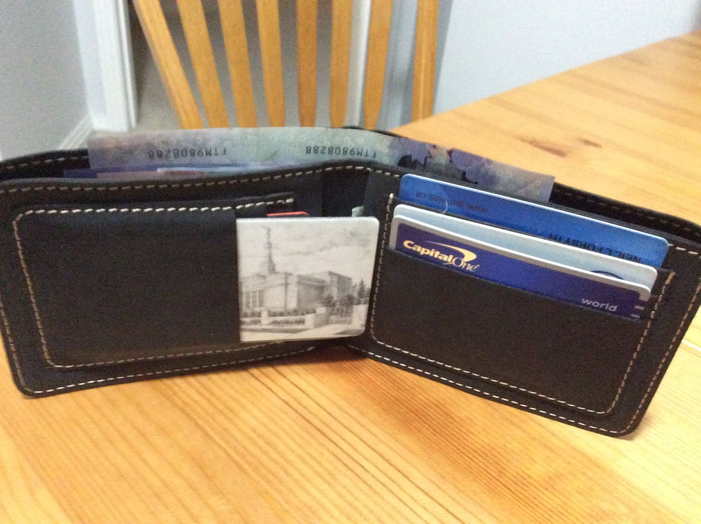 Customer photo review of Black Full Grain Leather Minimalist Wallet