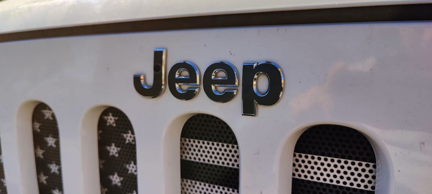 Customer photo review of Emblem Black-Out Kit | Overlay Set for Jeep Models (Cherokee, Wrangler, Gladiator & More)
