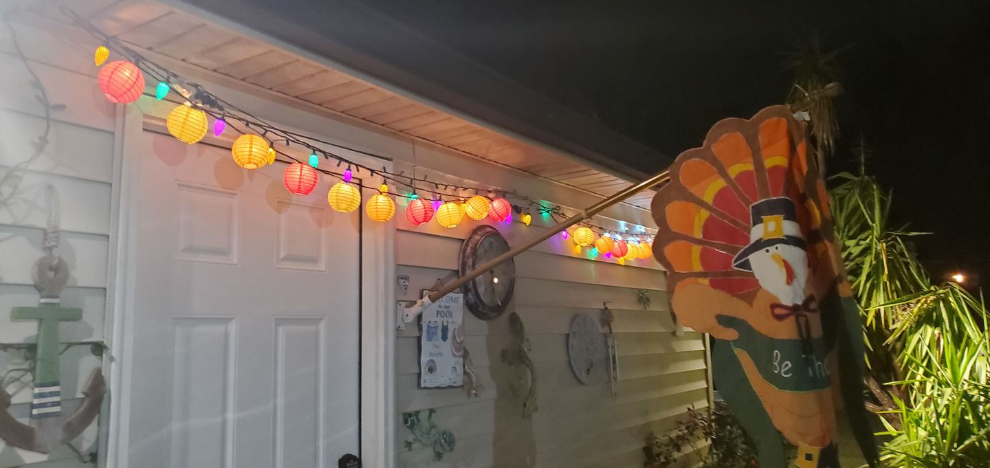 Customer photo review of 10 Socket Multi Color Round Paper Lantern Party String Lights (4" Lanterns, Expandable)