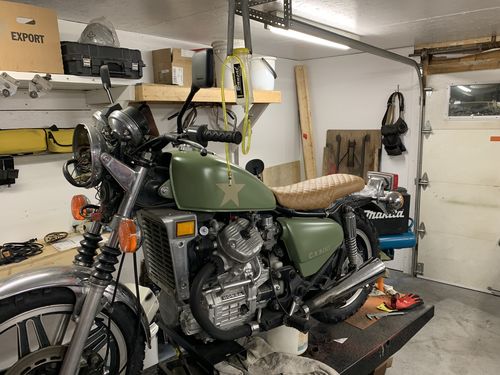Customer photo review of Selle Scrambler Flat Honda CX500