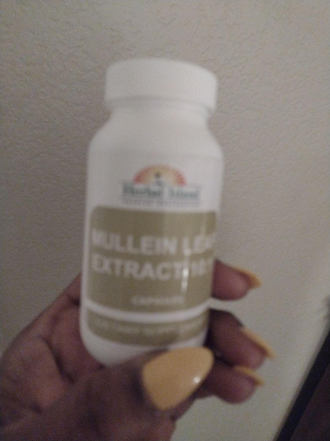 Customer photo review of Mullein Leaf Capsule (Lung Detox Mucus)
