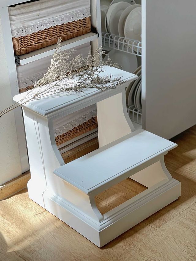 Customer photo review of Halifax Steps - White