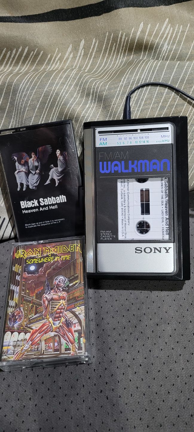 Customer photo review of Sony Walkman WM-F31/F41 AM/FM Portable Cassette Player