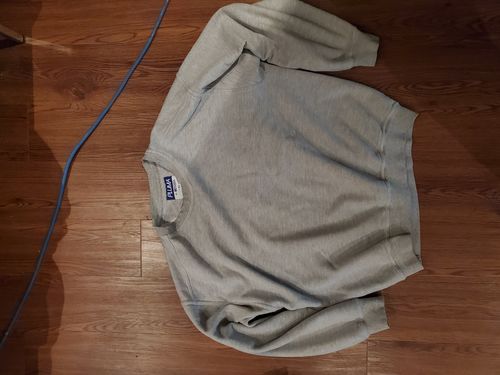 Customer photo review of Vintage Pluma By Russell Athletic Sweatshirt Size XL