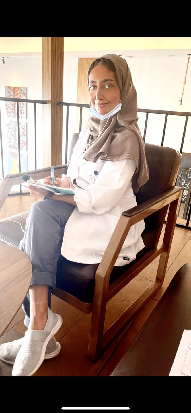 Customer photo review of لابكوت ليلي جريز اناتومي ~ Lily Lab Coat Grey's Anatomy
