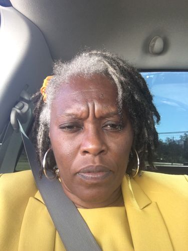 Customer photo review of Grey/ Silver Locs Box (Dye-Free)