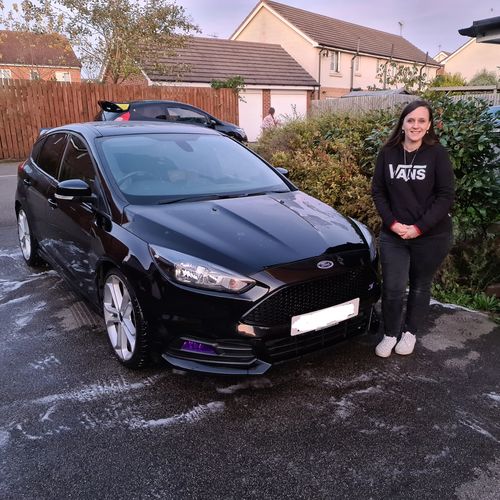 Customer photo review of Focus ST MK3.5 Fog Light Armour