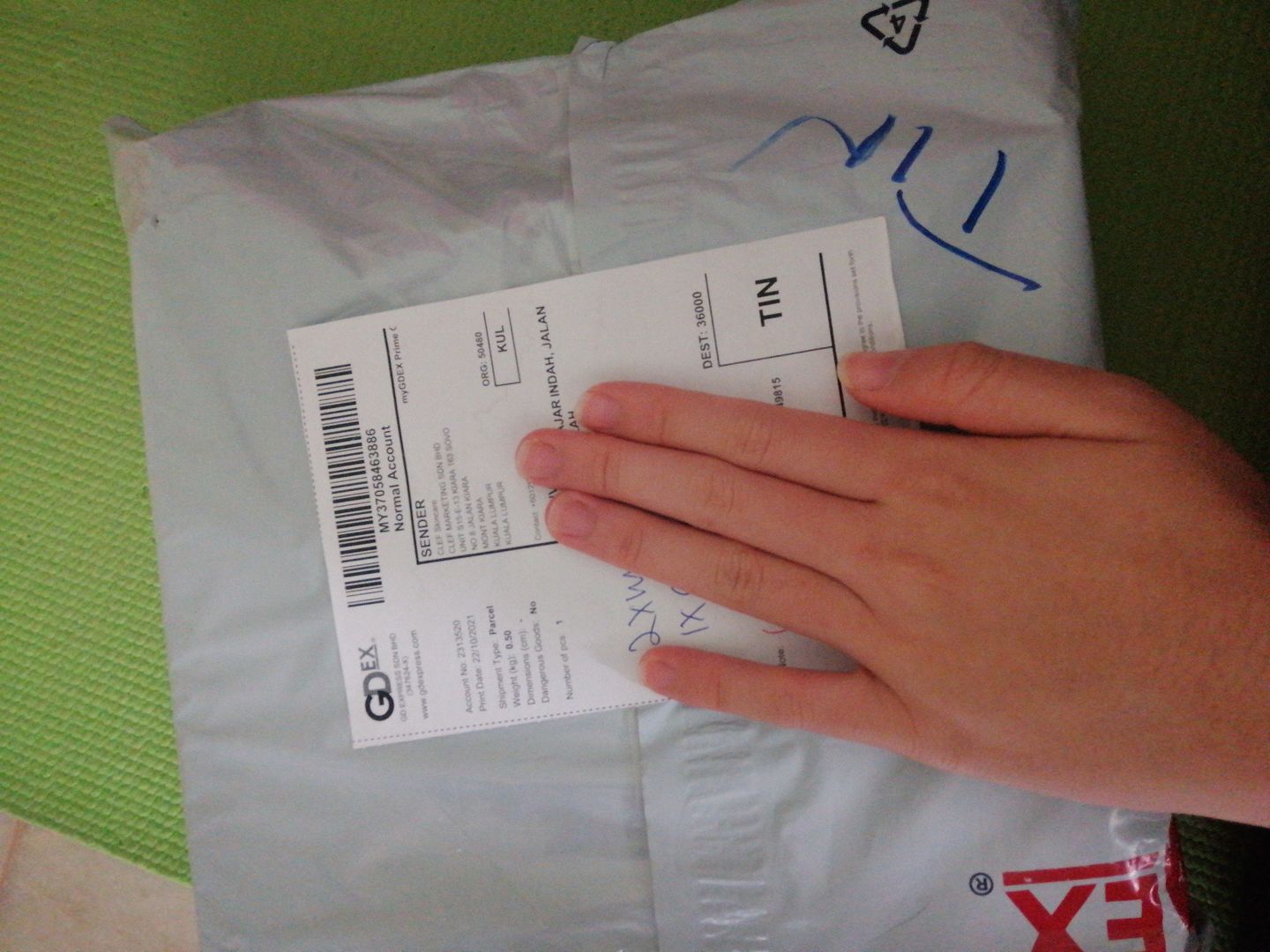 Customer photo review of CLEF RADIANT GOLD ESSENCE (30ml)