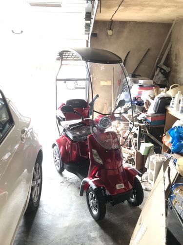 Customer photo review of Scooter Eléctrico Veleco Faster con Techo