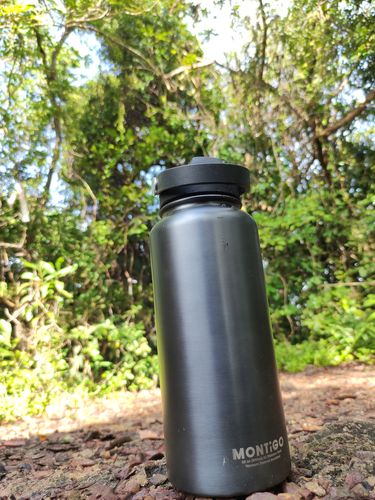 Customer photo review of Metallic Ace Bottle 32oz