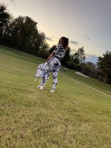 Customer photo review of Black and White Marble Scrunch Butt Leggings