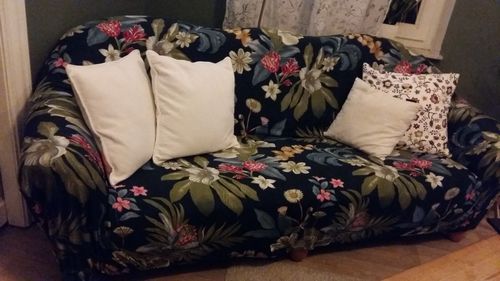 Customer photo review of Ranaella - Sofabezüge für klassische und Ecksofas - Das Haus der Überzüge