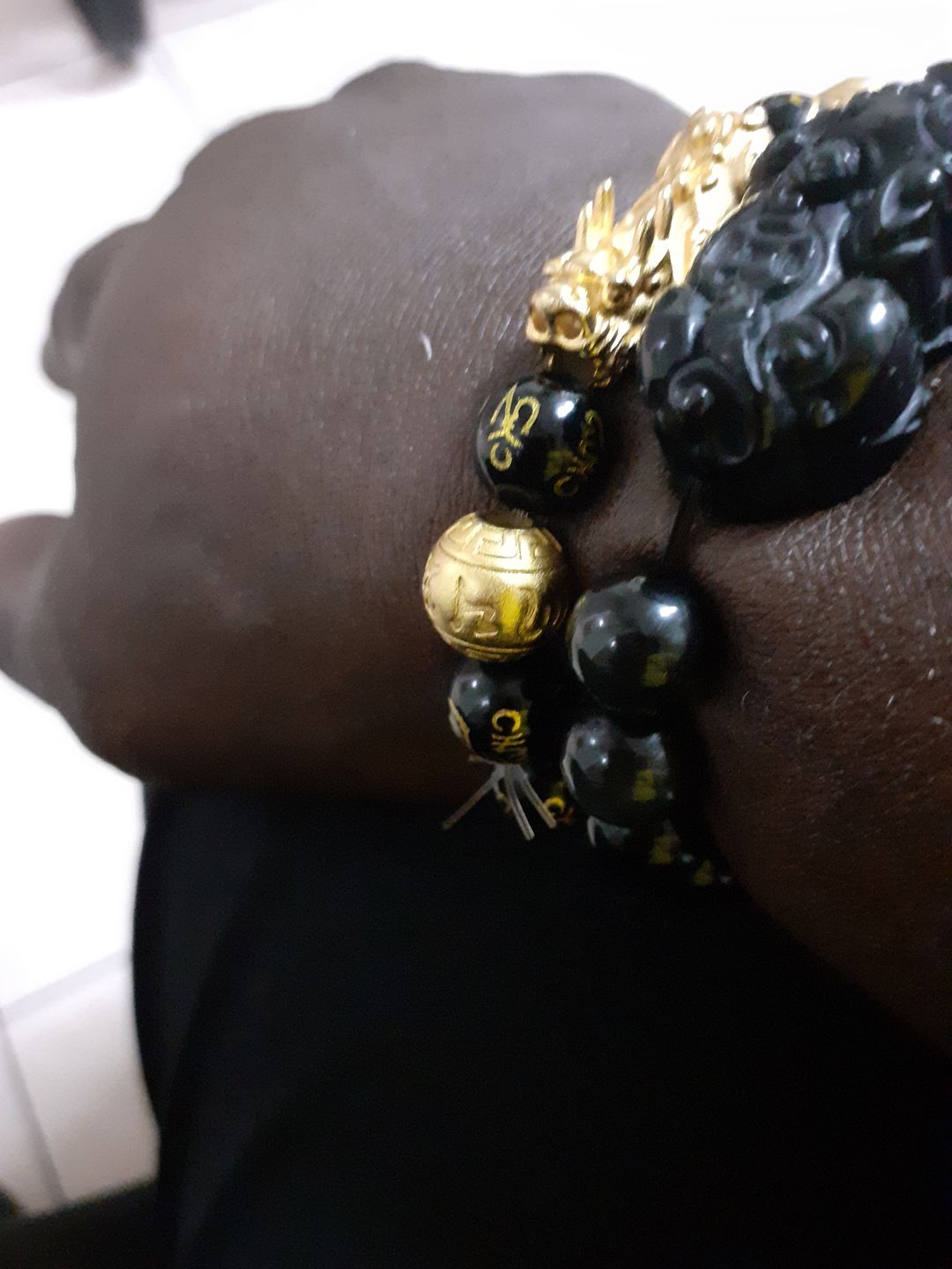 Customer photo review of Pi Yao Obsidian Wealth Bracelet