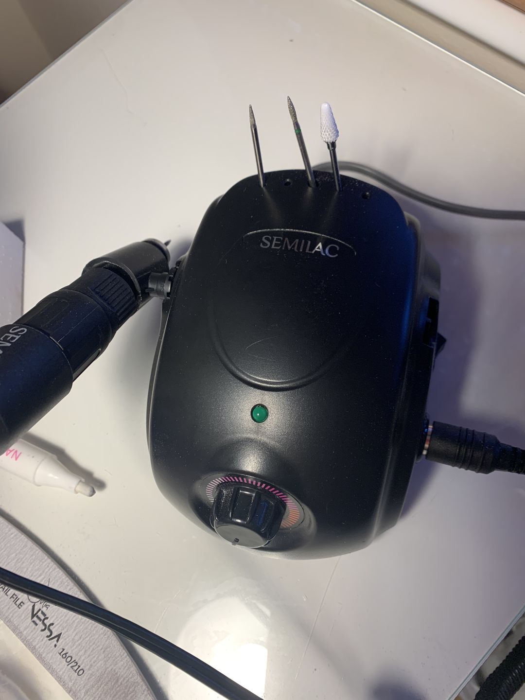 Customer photo review of Semilac Black Electric Nail Drill E-File 65W