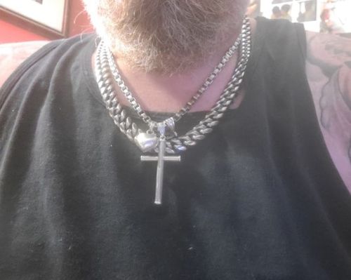 Customer photo review of 8/10/12/14/16/18MM White Gold Plated  Iced Out Clasp Miami Cuban Link Chain