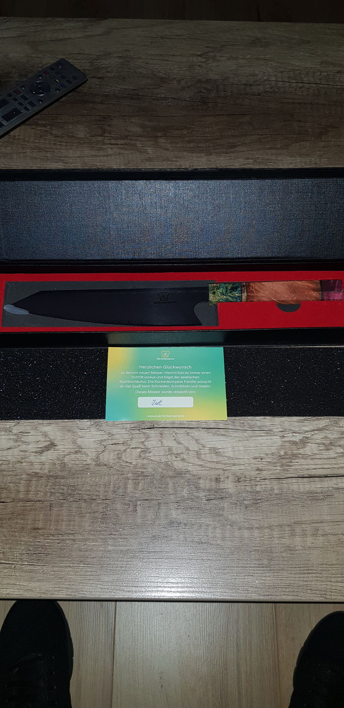 Customer photo review of Damast Gyuto