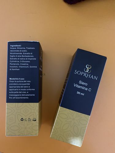 Customer photo review of Siero Acido Ialuronico + Vitamina C - 2 al prezzo di 1 (30 ml)
