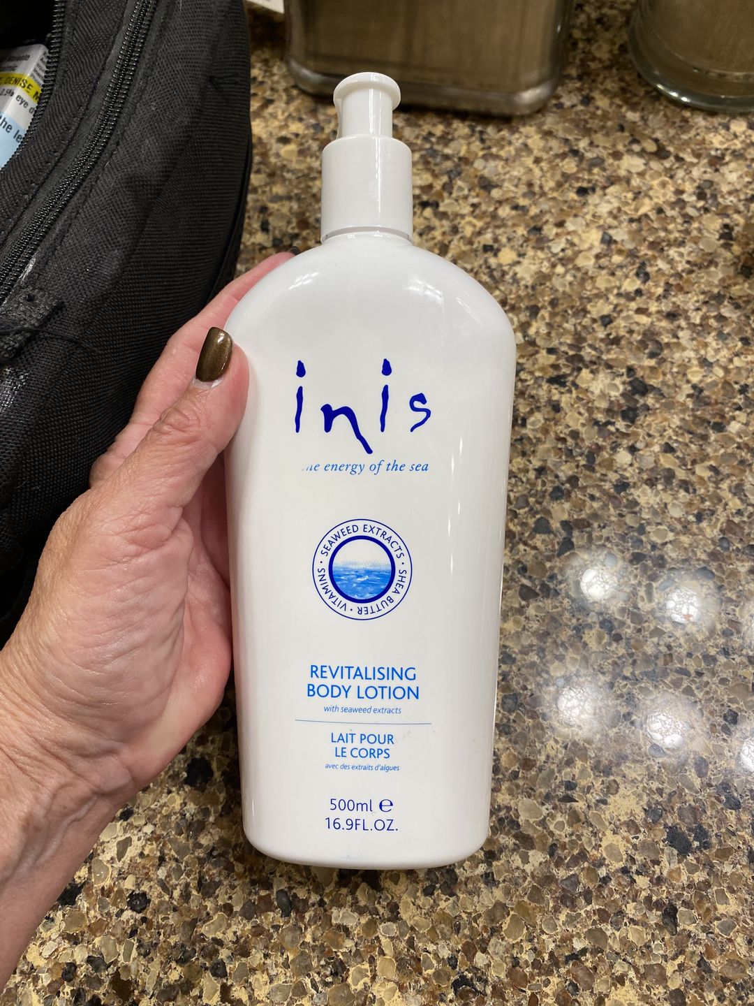 Customer photo review of Inis Large Pump Bottle Revitalising Body Lotion 500ml/16.9 fl. oz