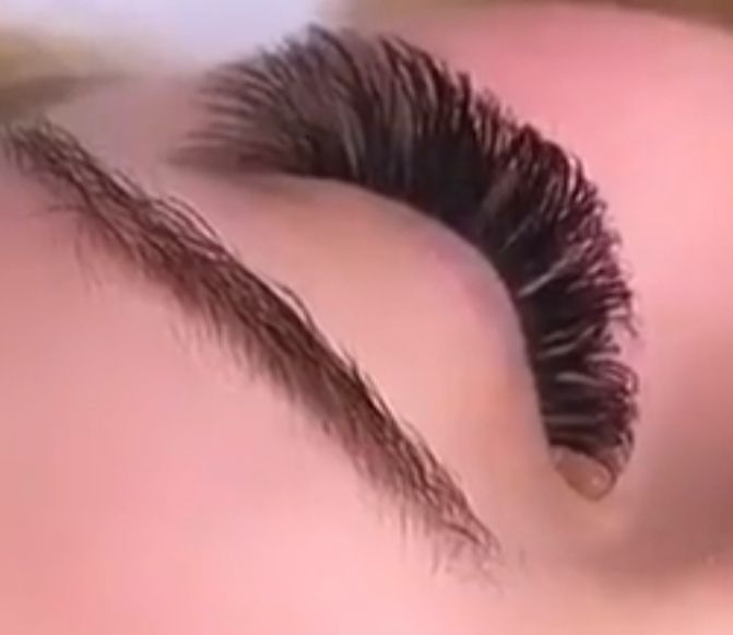 Customer photo review of SUPER BONDER FOR LASH EXTENSIONS