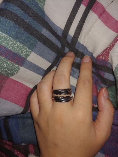 Customer photo review of FEATHER WRAP RING