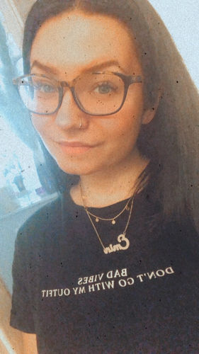 Customer photo review of Piercing au nez Anne