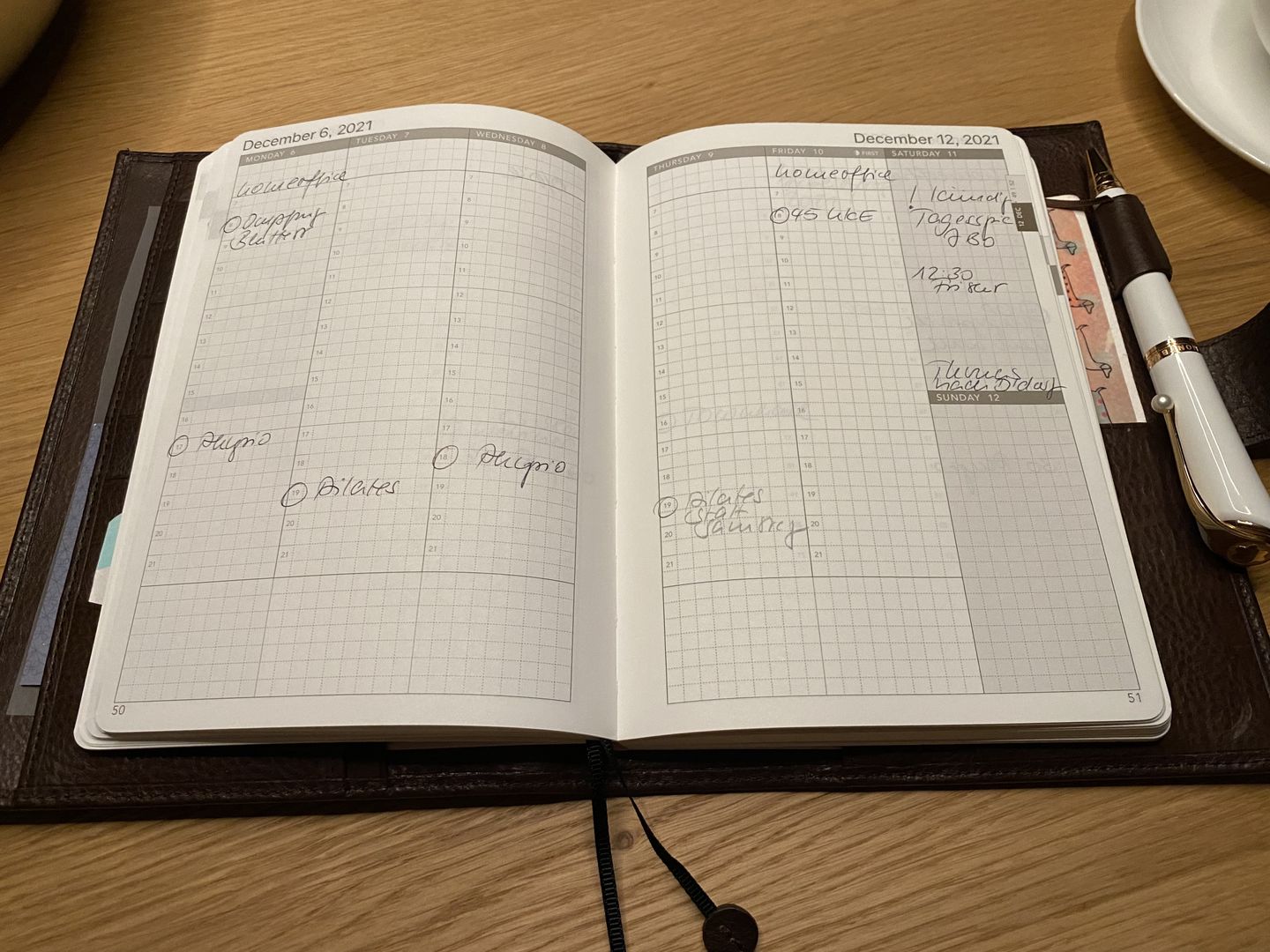 Customer photo review of B6 2022 Weekly Planner - 52gsm Tomoe River Paper