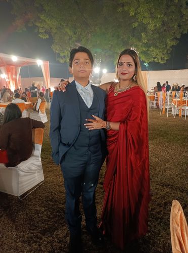 Customer photo review of WINE RED WOVEN SATIN SILK SAREE