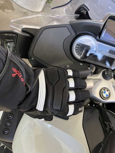 Customer photo review of Tour FHH Waterproof Glove