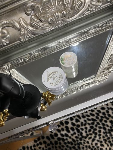 Customer photo review of Déodorant 98% naturel parfumé au Musc blanc