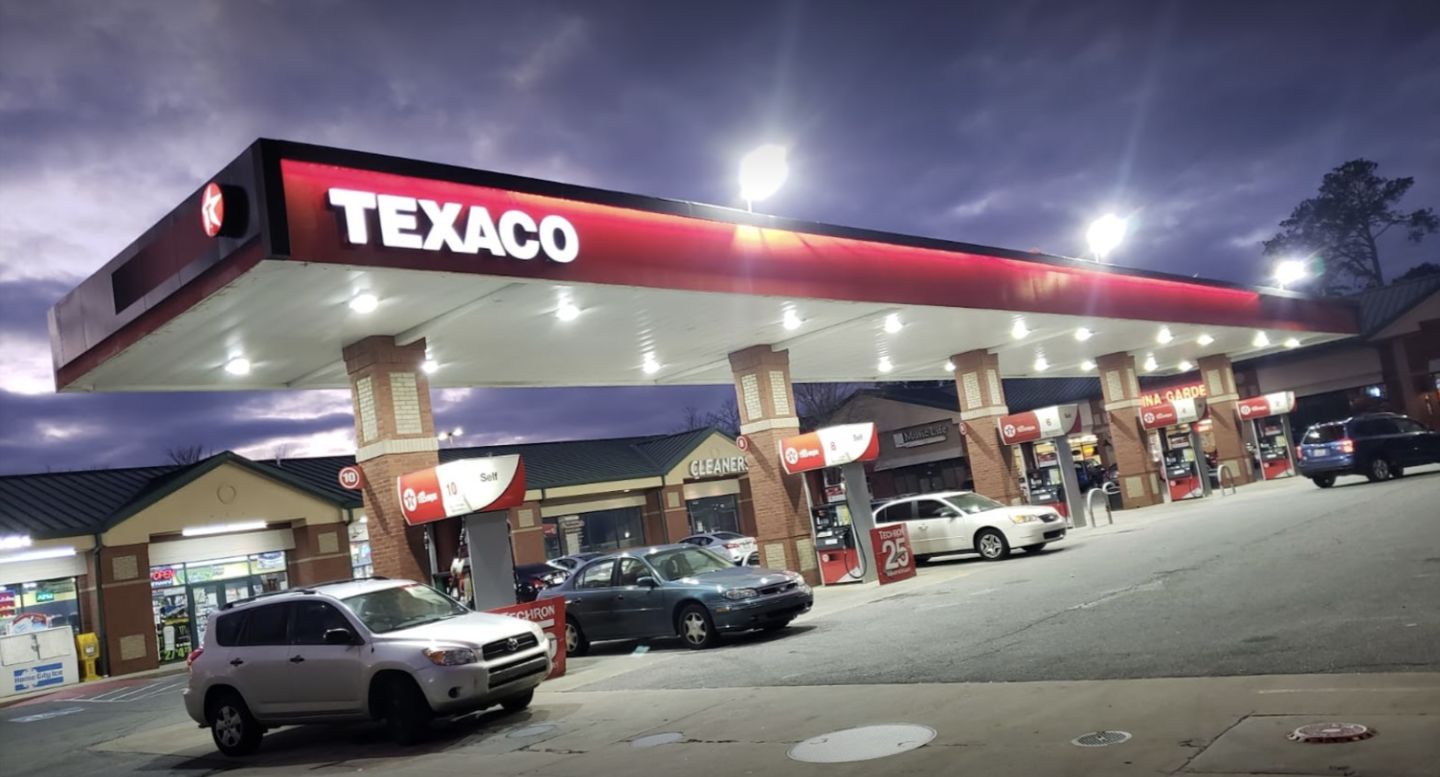 Customer photo review of LED Canopy Light - 150W - Gas Station Canopy - 5700K - (UL + DLC Listed)