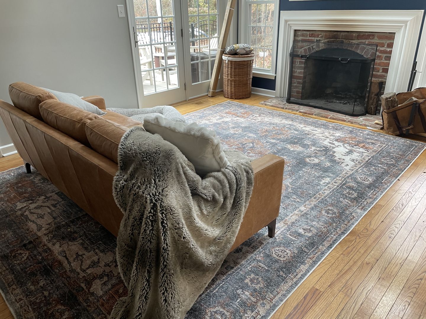 Customer photo review of Distressed Vintage Cezanne Rabbit Gray Inca Gold Area Rug