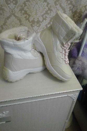 Customer photo review of Snowy - Premium Comfort Winter Boots