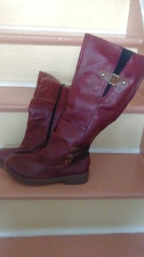 Customer photo review of Fashion Autumn Winter Vintage Zipper Knee High Boots