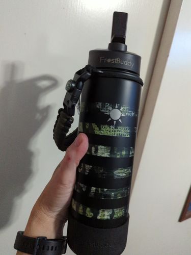 Customer photo review of 24oz Sports Buddy | Camo Flag